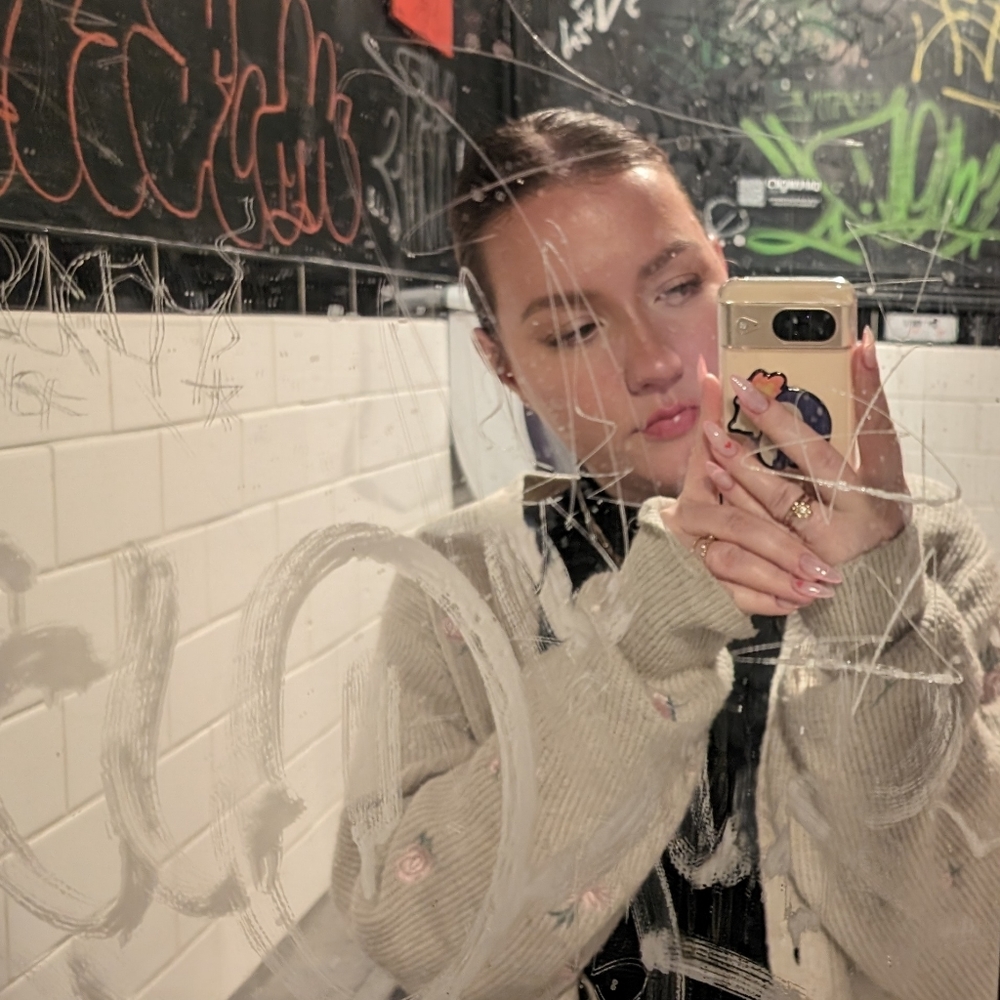 Meet your Posher, Grace